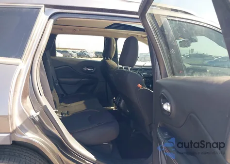 2016 Jeep Cherokee 75Th Anniversary from USA, damaged, VIN 1C4PJLCS4GW281110